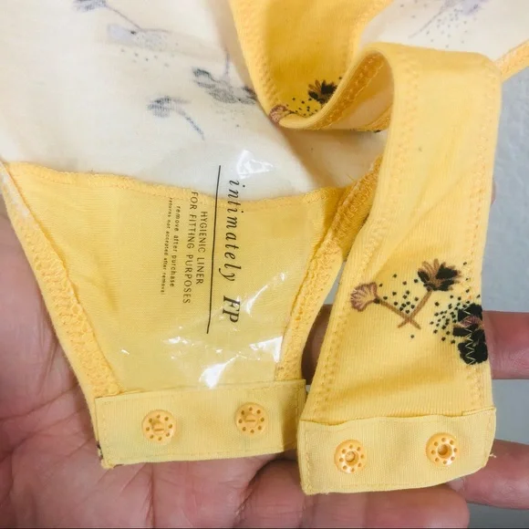 Free People Play Date Bodysuit Small NWT - Picture 7 of 8